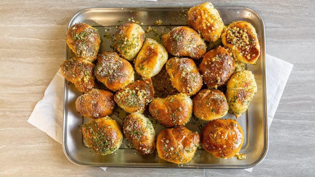 Garlic Knots (3) · 