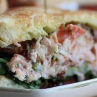 Lobster Sandwich  · crispy proscuitto, arugula, lemon mayo, grilled challah bread