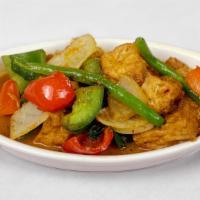 Pad Ped Tofu (Tofu In Spicy Sauce) 🌶 · 香葉椰香豆腐 — 🇲🇾 Tofu stir-fried with red & green peppers, green beans, and onions, in a spicy ...