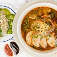 Bun Bo Hue (Hue Spicy Noodle Soup) · 