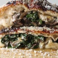 Mushroom & Spinach · mushrooms, red onion, garlic, ricotta, parmesan, mozzarella