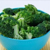 Steamed Broccoli · 24 cals.