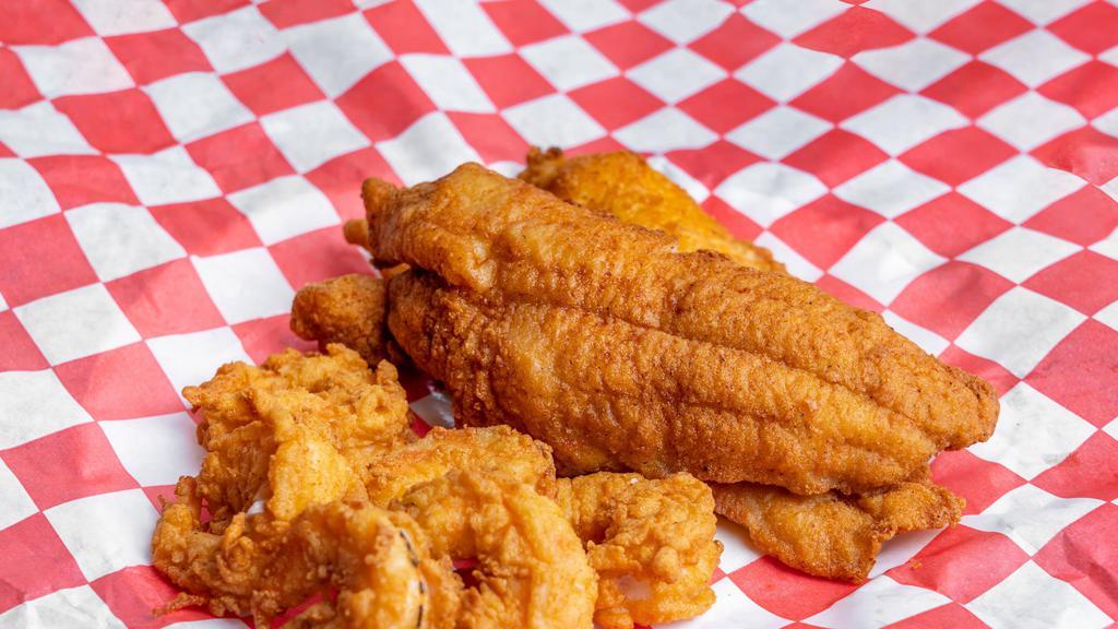 Big Fin - 2 Pcs Fish, 6 Shrimp · 2 Pc Fried Fish (Whiting or Trout) & 6 Pc Crispy Fried Shrimp mandatory DC bag Charge included