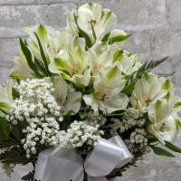 Oh So Lovely (White) Fg207W · This pretty arrangement is made with long lasting alstroemeria. Available in white, pink, pu...