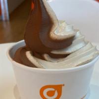 Frozen Yogurt · Choice of size, flavor and mix-ins.