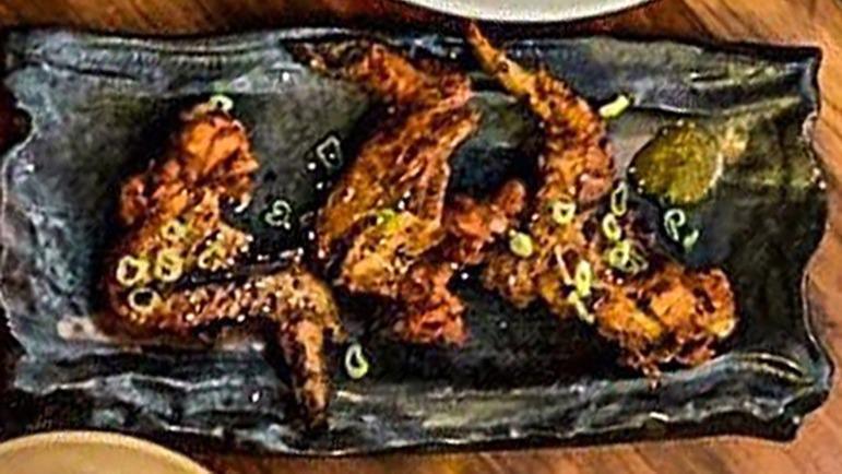 Chicken Wings · 4 pieces