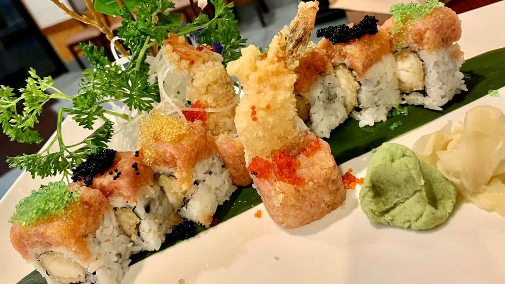 Phoenix Maki · Shrimp tempura topped with spicy tuna and multi color flying fish roe.