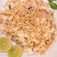 Chicken Pad Thai · Spicy. Thai style sweet and spicy noodle.