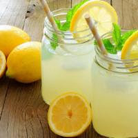 Amazing Lemonade (Large) / 酷爽渣渣 · Fixed ice and sugar.