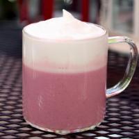 Sea Salt Milk Foam Strawberry Slush (Large) / 芝士莓莓 · Fixed ice and sugar.