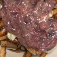 Poutine · fries, cheddar cheese curds & smoked beef gravy