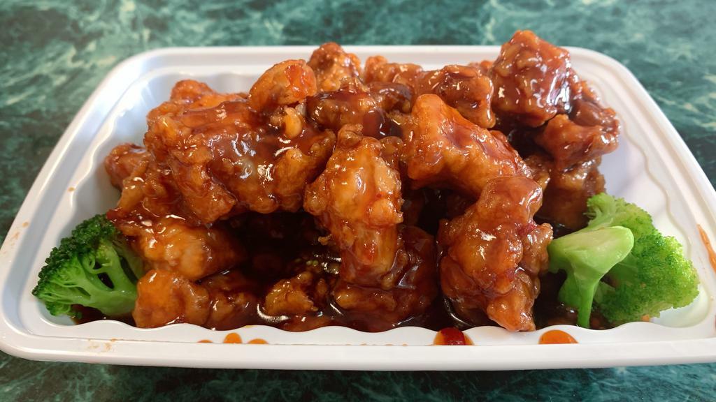 General Tso'S Chicken · Hot and spicy. Dark chicken meat specially prepared and blended with a mouth-watering brown sauce demised with broccoli.