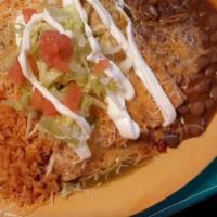 Shredded Beef Enchiladas  · three fresh corn tortillas whit  mealt cheese dipped in red or green sauce filled whit meat ...
