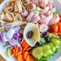 Chef · Lettuce, Tomato, Cucumbers, Onions, carrots, kalamata olives, deluxe ham, ovengold roasted b...
