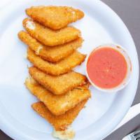 Mozzarella Fritte · Mozzarella lightly breaded and fried golden, served with tomato sauce.