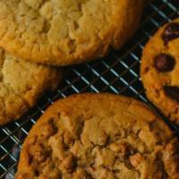 Fresh Baked Cookie 6 Pak Box · An assortment of 6 freshly baked cookies.  
The daily assortment varies but typically is pea...