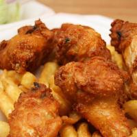Wing Ding Dinner · Breaded Chicken Wings Crispy 8pc with Fries & Salad