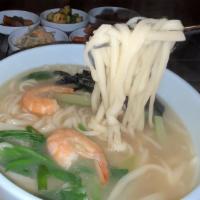 Kal Guk Su · Knife-cut noodles with vegetables in hot seafood broth.