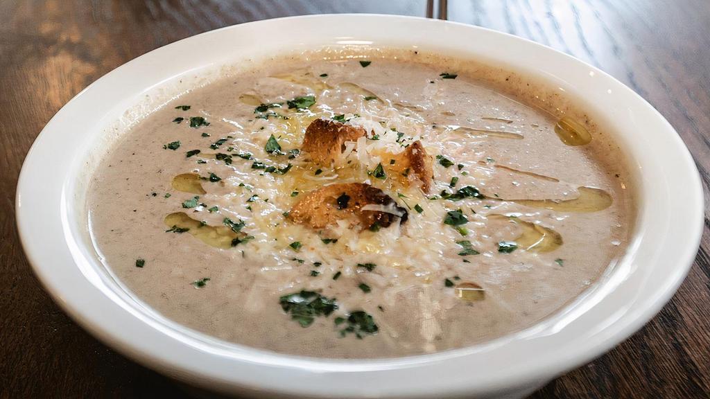 Mushrooms Soup  · Local Kennett Mix of Mushrooms, light creamy, Truffle Oil and croutons