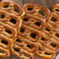 20 Pretzels · 20 Regular size pretzels