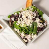 Cranberry & Feta  · Spinach, spring mix, candied walnuts, craisins, feta cheese, olive oil and balsamic.