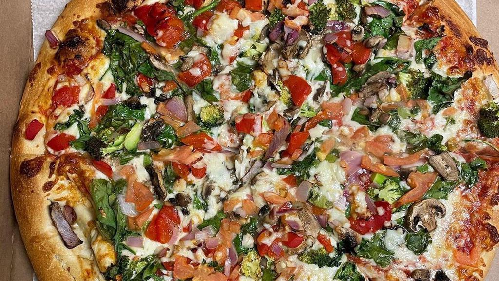 Vegetable Signature Pizza · Spinach, mushrooms, onions, green peppers, tomato, and broccoli.
