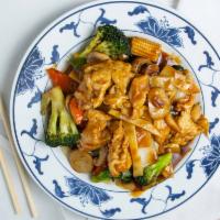 Chicken With Vegetable Combo Plate · Served with egg roll and pork fried rice.