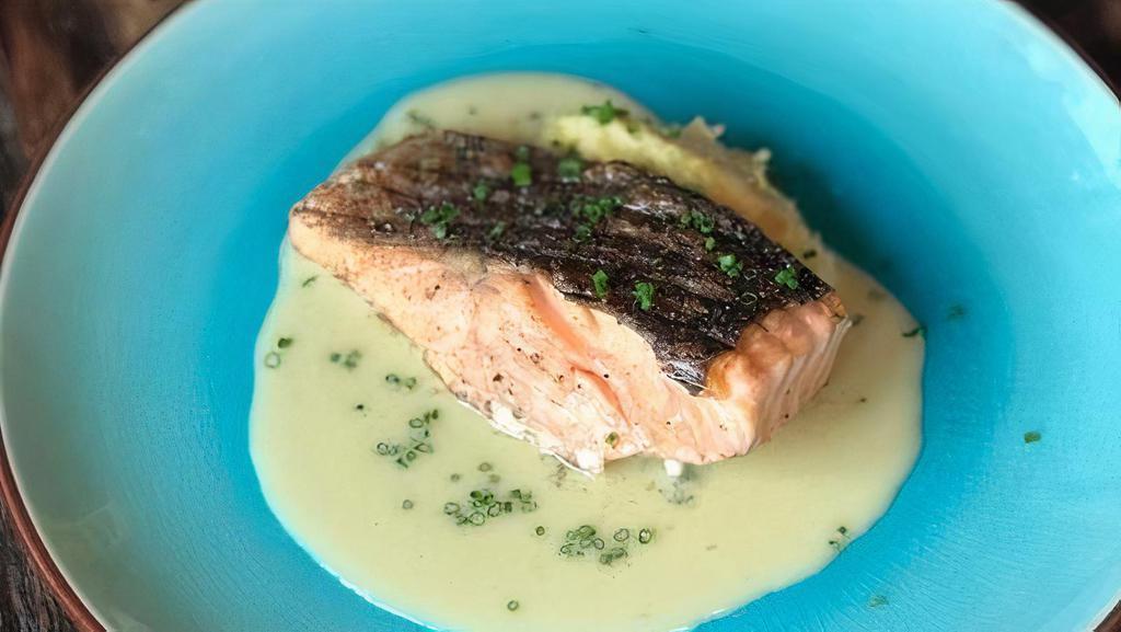 Roasted Faroe Island Salmon · Allergies: Fish, Dairy, Allium . Possible Mods: No Dairy, No Allium . Ingredients: Faroe Island Salmon is pan roasted, and served with creamed leeks and buerre blanc . The dish is garnished with a grilled lemon half, chervil, tarragon, and a tarragon oil.