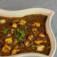 Saag Paneer · Gluten-free. Spinach with paneer cheese cubes, onion, ginger and lemon juice.