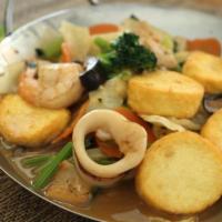Sapo Tahu / Mix Vegetables Seafood With Egg Tofu · Egg tofu , Shrimp , Fishball , Fishcake , Squid , Vegetables with thick sauce