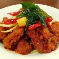 Crispy Chicken Basil · Spicy. Crispy chicken topped with onion, red pepper, pineapple, and basil in chili sauce.