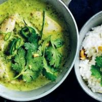 Green Chicken Curry · Cooked in tomato onion sauce with spices.