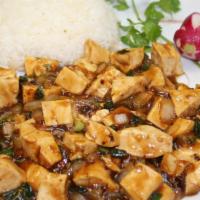 Ma Po Tofu · Served with spicy sauce.