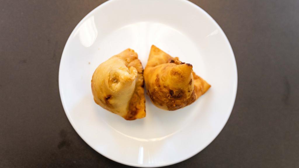 Vegetable Samosa · Top menu item. Cumin-flavored potatoes and peas filled in a baked pastry.