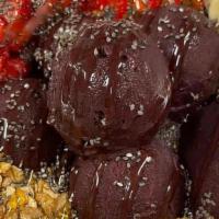 Acai Bowl · Acai topped with banana, strawberry, granola, chia and honey