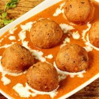 Malai Kofta · Homemade Indian cheese stuffed with vegetable balls and simmered in mild spice creamy sauce.