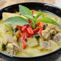 Gang Kia Wan - Green Curry · Green chili curry with fresh vegetables and coconut milk