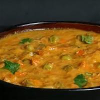  Vegetable Korma · fresh vegetable cooked with cream sauce with asian spices