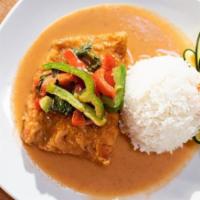 Salmon Red Curry (Spicy) · Red Curry, Bell Pepper, Thai Basil