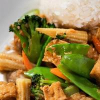 Tofu Galic · Fried Tofu,Mixed Vegetables, Garlic Stir Fry Sauce