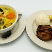 Sopa De Gallina India · Chicken soup.