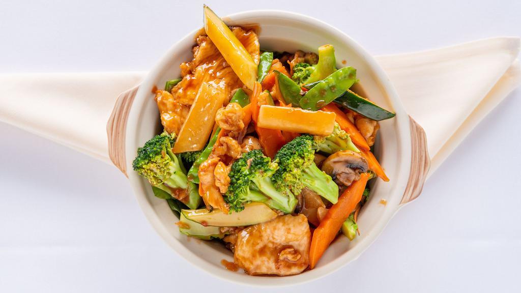 H05: Sizzling Chicken Pot (House) · Sliced chicken with mixed Chinese vegetables. Served in our house special pot that makes this dish sizzle with popularity.