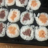 Salmon & Tuna Roll · raw style