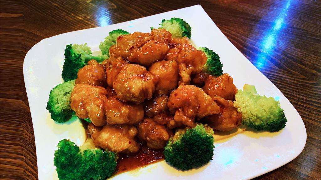 General Tso’S Chicken · Spicy. Classic crispy spicy chicken with broccoli.