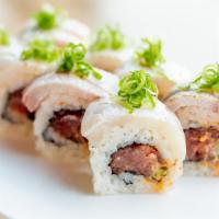 Seared Hiramasa Maki · Spicy tuna & asparagus, topped with seared yellowtail kingfish, scallion & ponzu.