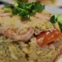 Thai Fried Rice Bundle · Stir-fried rice with chicken and shrimps, egg, onions, carrots, broccoli, tomatoes and cucum...