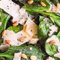 Spinach Salad · Fresh spinach, bacon bits, mushrooms, grated cheese, croutons.