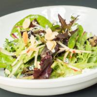 Felly Fresh Salad · Mix organic greens, grapes, Danish blue cheese, green apple, and almonds with honey citrus v...