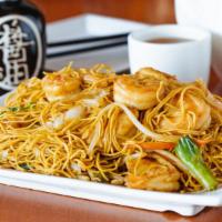 Lo Mein · Thin egg noodle with , Napa, carrot, bean sprout.