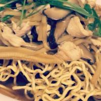 N-8. Sidewalk Noodles · Thin rice noodles steamed with bean sprouts with beef, chicken or barbecue pork.
